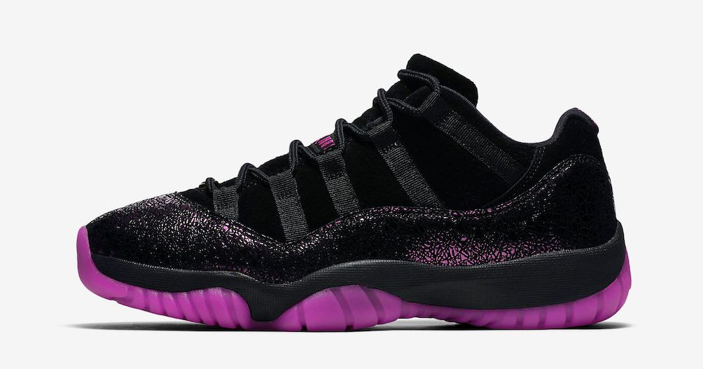 杏 Official images // Air Jordan 11 Low “Rook To Queen” | House of Heat°