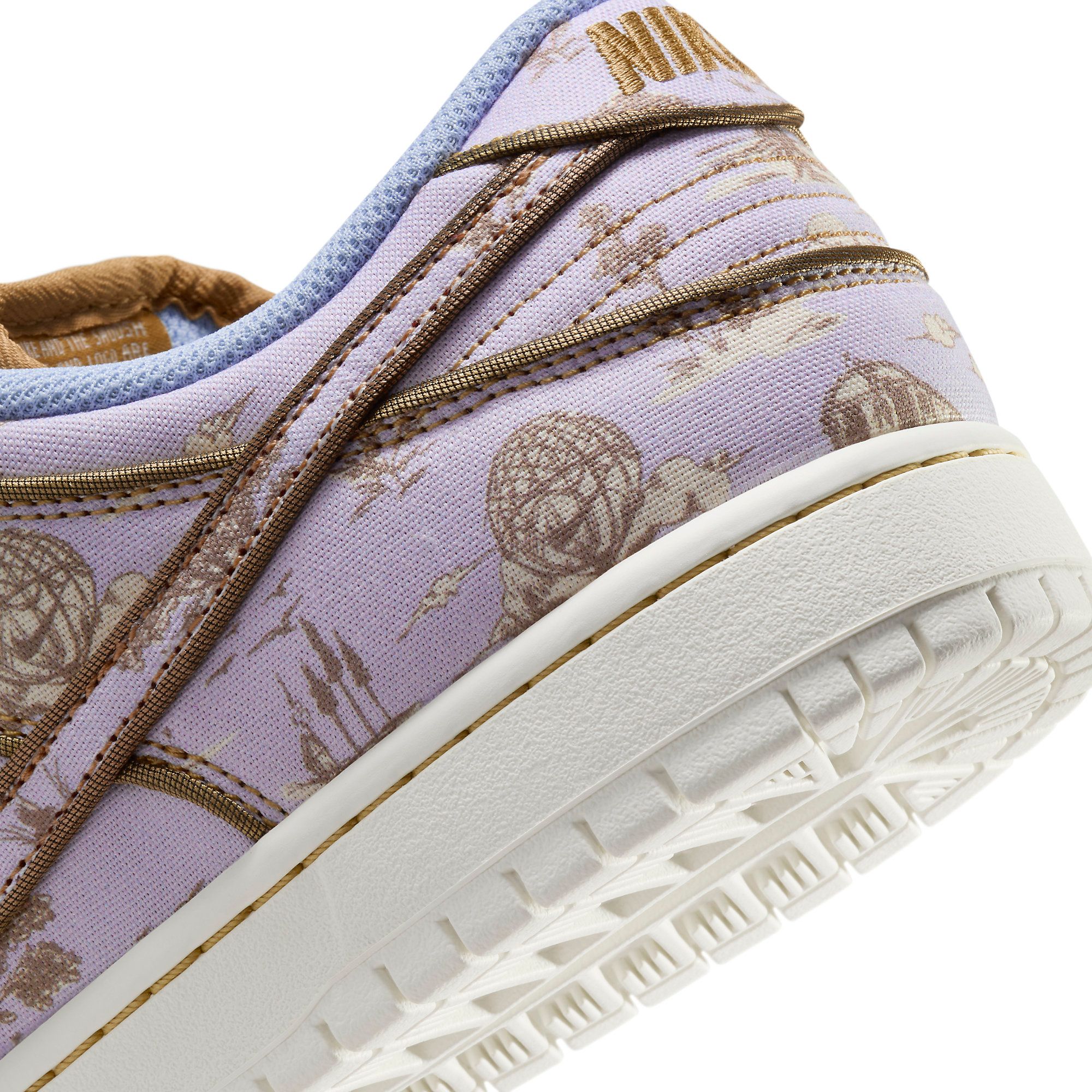 Shock Dropping // Nike SB Dunk Low PRM 