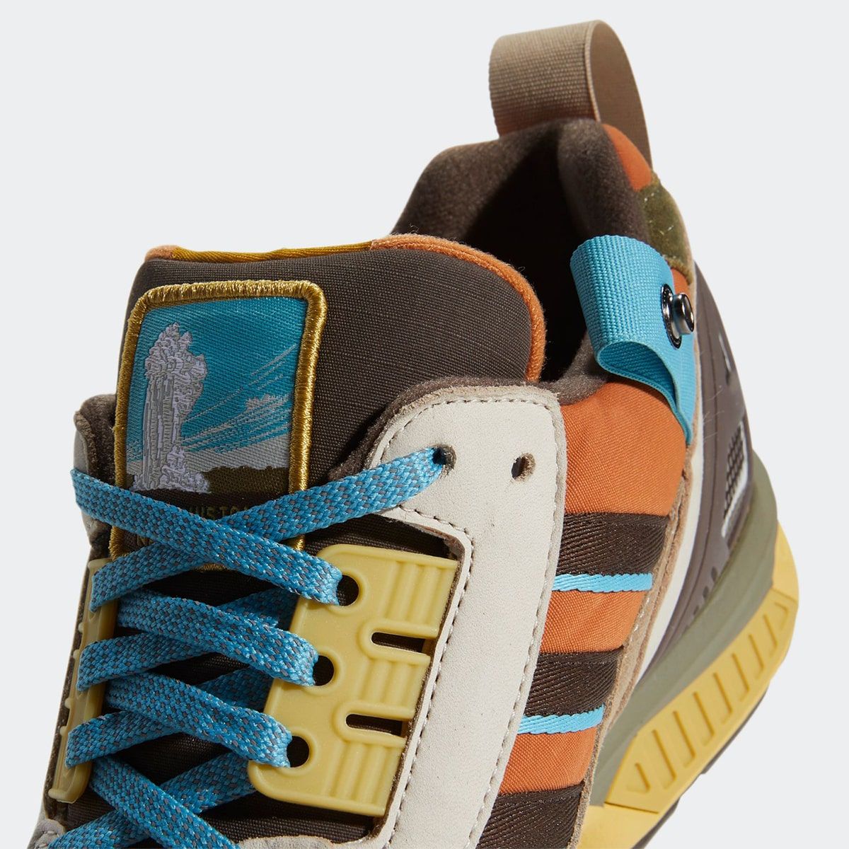 20th✴︎☆ Official Images // adidas ZX 8000 “Yellowstone” | House of Heat°