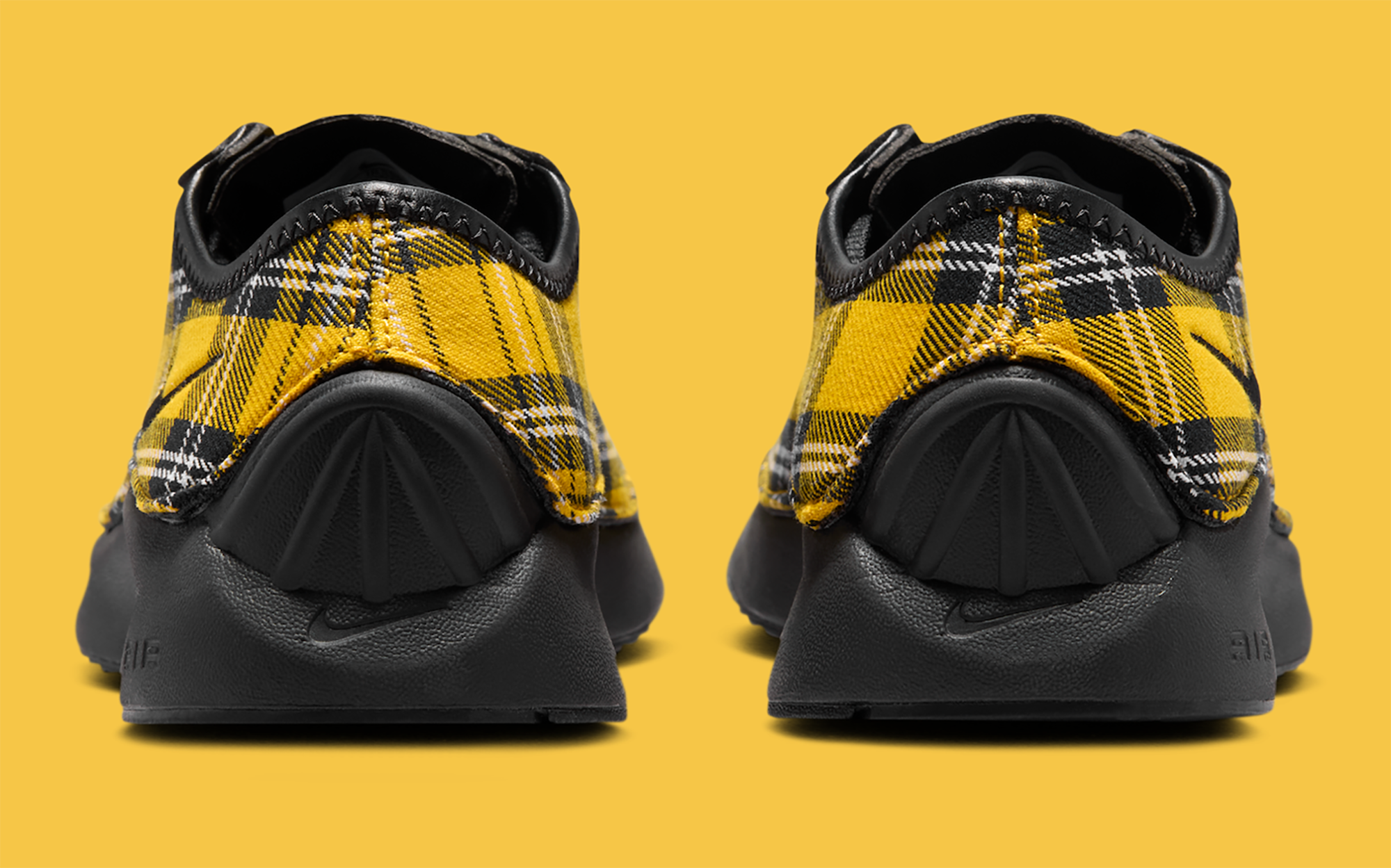 Nike Air Superfly "Black/Yellow Ochre" (Plaid, Clueless, SKU: IR5594-900). Photo via Nike.