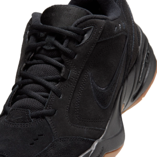 Men's Nike Air Monarch SE "Black/Gum" (SKU: IB2281-001). Photo via Nike.