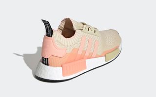 adidas nmd r1 primeknit ee6434 desert sand glow pink release date
