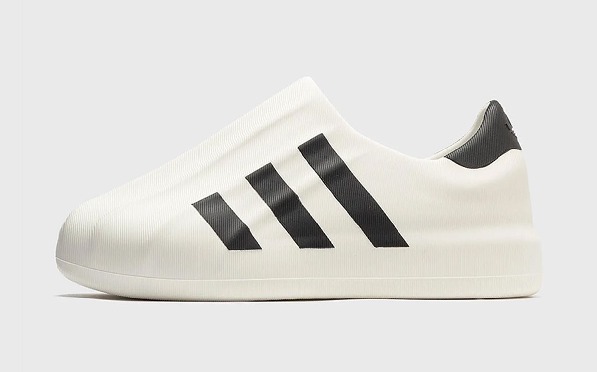 Superstar slip shop on release date