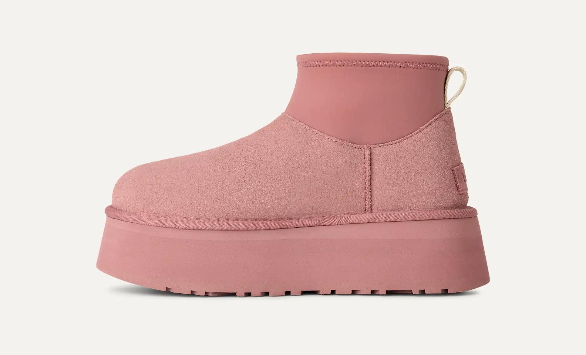 UGG Women's Classic Mini Dipper Legwarmer “Pink Dawn” Goes Viral