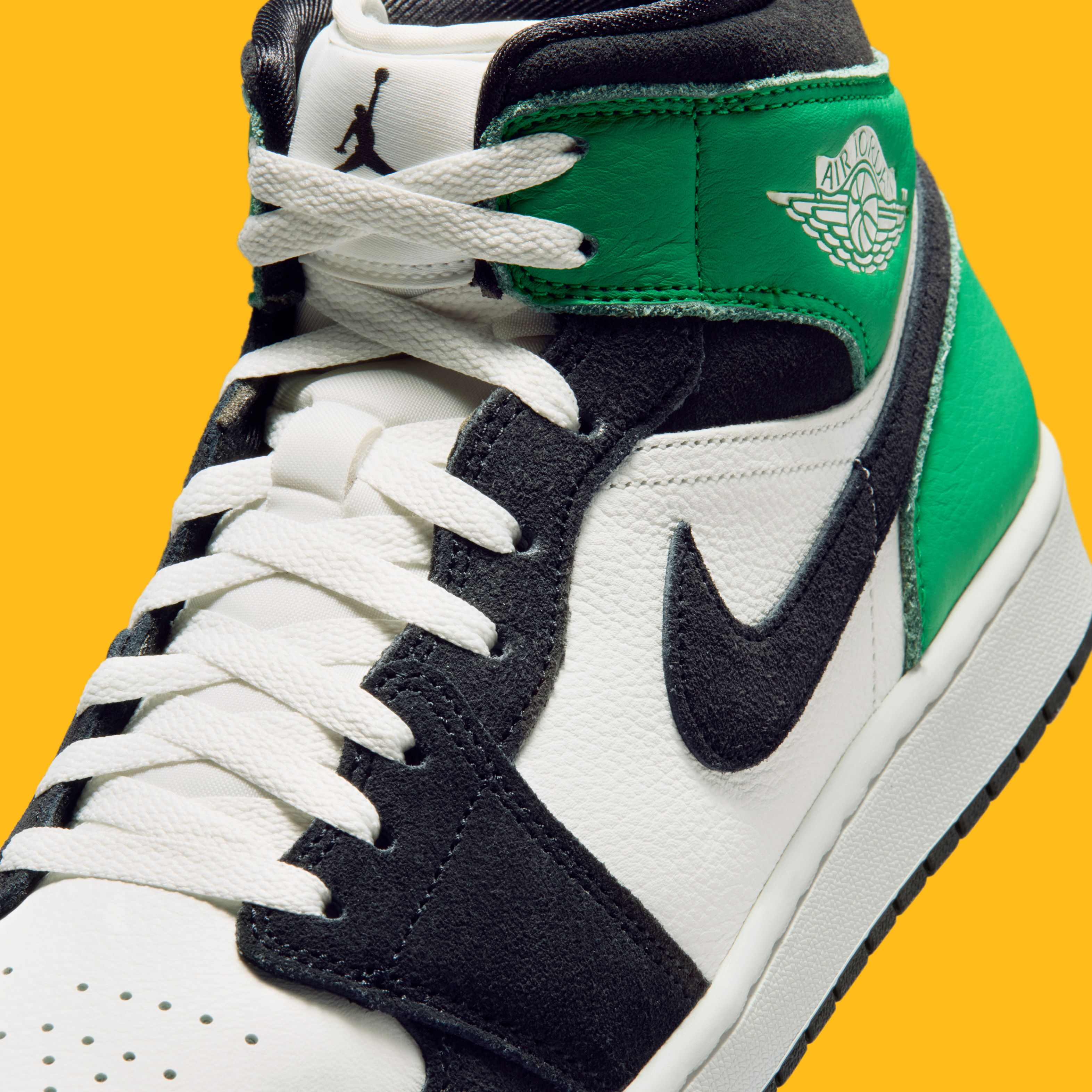 Air Jordan 1 Mid 