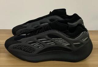 adidas negozi yeezy 700 v3 black release date info 1 1