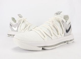 Fresh images of the KD10 “Chrome” surface