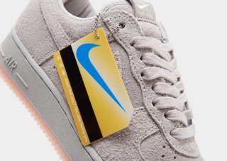 MetroCard-inspired hangtag on the "NYC Rat" Nike Air Force 1 '01. Photo via JD Sports.
