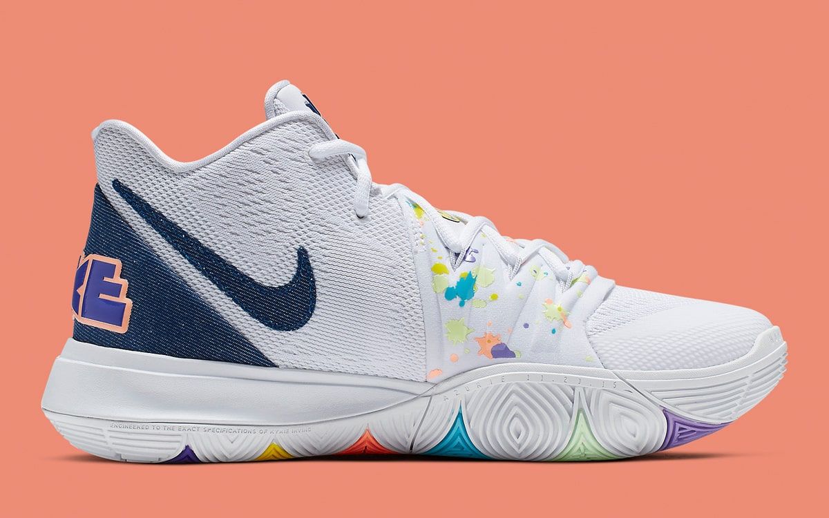 Kyrie 5 have a hotsell 'day women's