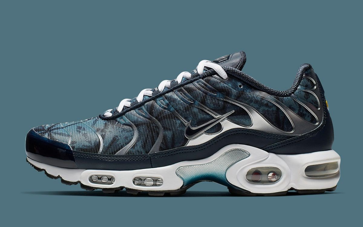 Air max plus discount palm trees blue