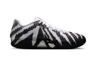Nike Ja 3 Team Bank "Black" colorway. (SKU: IV4426-101)