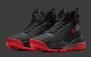 Nike Jordan 11 CMFT