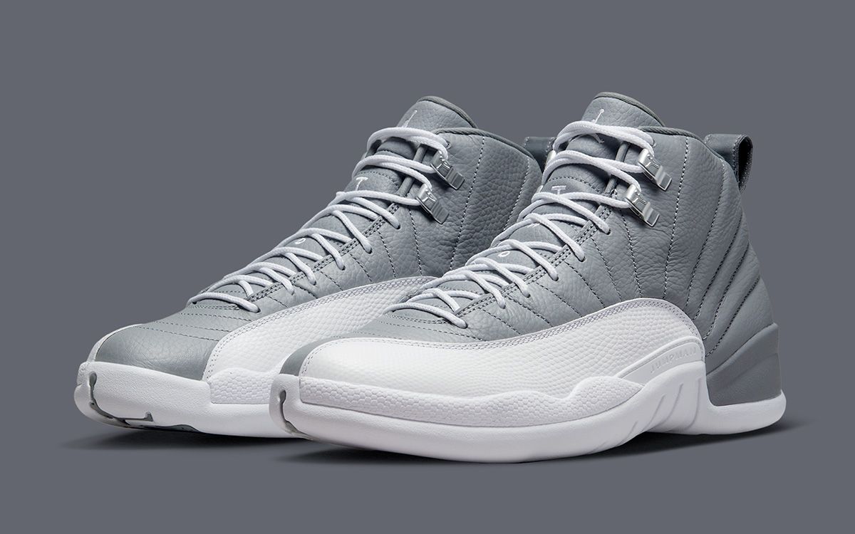 Jordan 12 GS sold “Stealth”