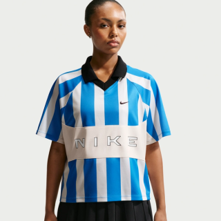 Women's Nike Sportswear Oversized Jersey "Light Photo Blue/Chalk" (SKU: IO0913-435). Photo via Nike.