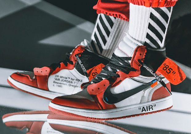 Off white air jordan 1 on feet best sale