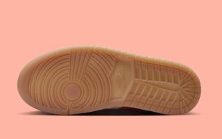 Outsole of the Air Jordan 1 Low MM V3 in a "Sail/Washed Coral" color scheme.