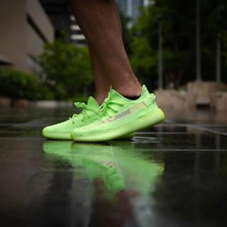 adidas yeezy jeans boost 350 v2 glow in the dark on foot look 3