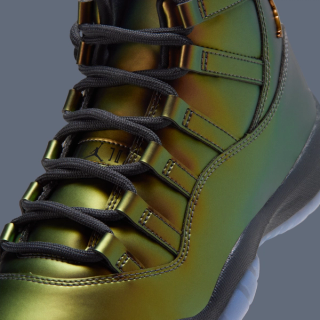 Women's Air Jordan 11 "Magic Ball" (Space Jam; SKU: IZ1800-200). Photo via Nike.