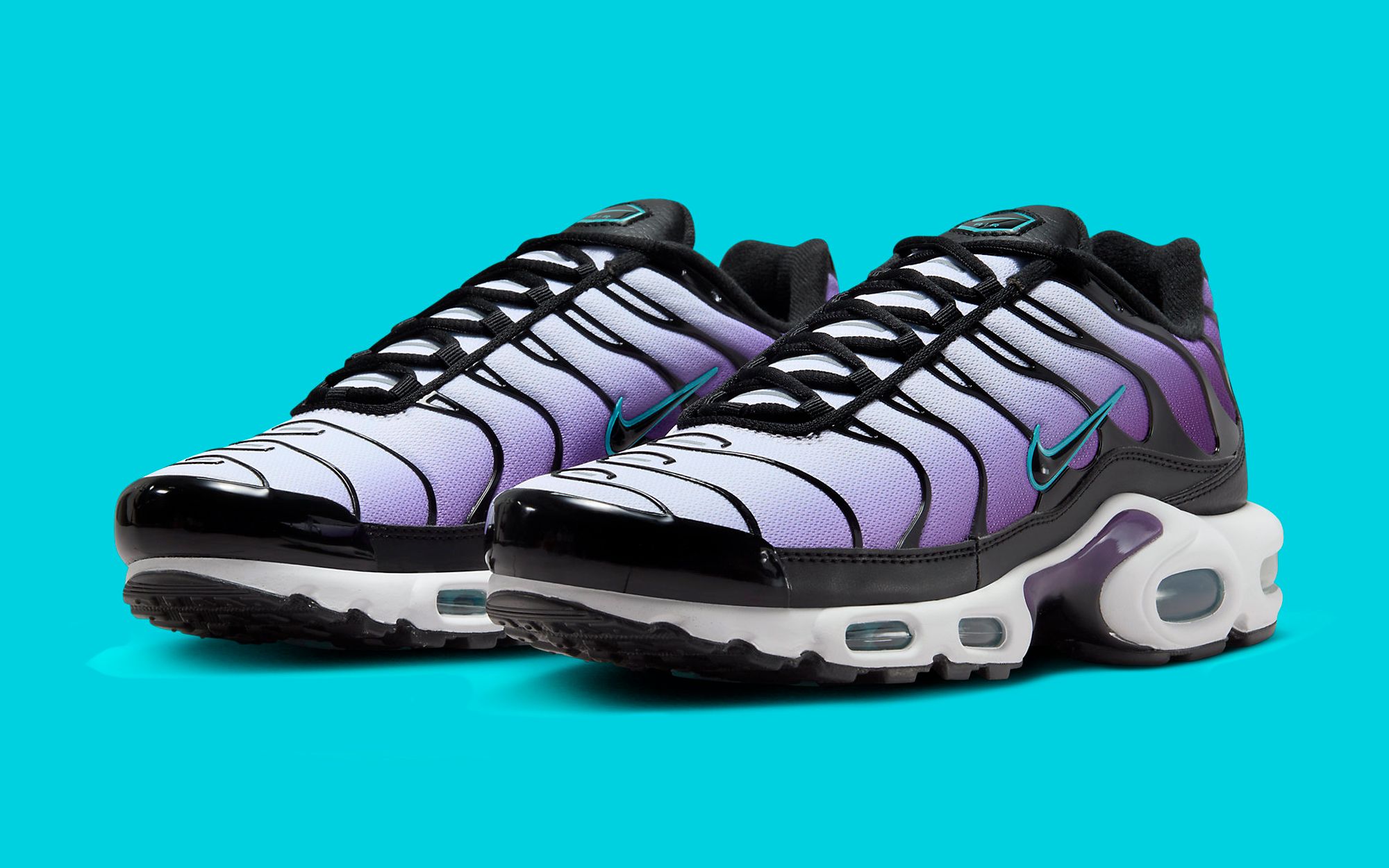 Air max plus purple clearance on feet