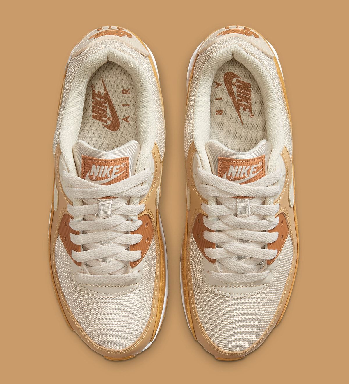 gold air max plus men's