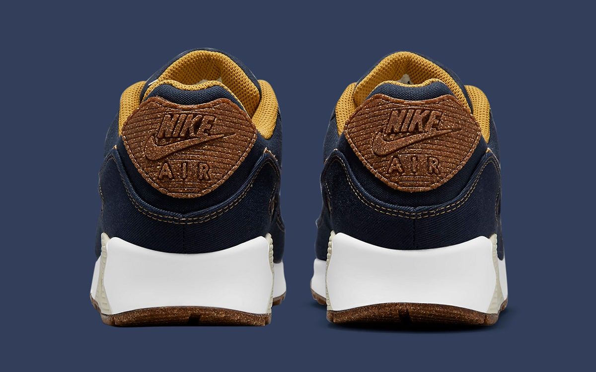 Available Now // Air Max 90 Cork “Obsidian” | House of Heat°