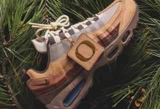 Ducks of a Feather Nike Air Max 95 “Lumber Yard” collaboration with University of Oregon. Photo by Andrew Dutton (@ ad__sneaks).