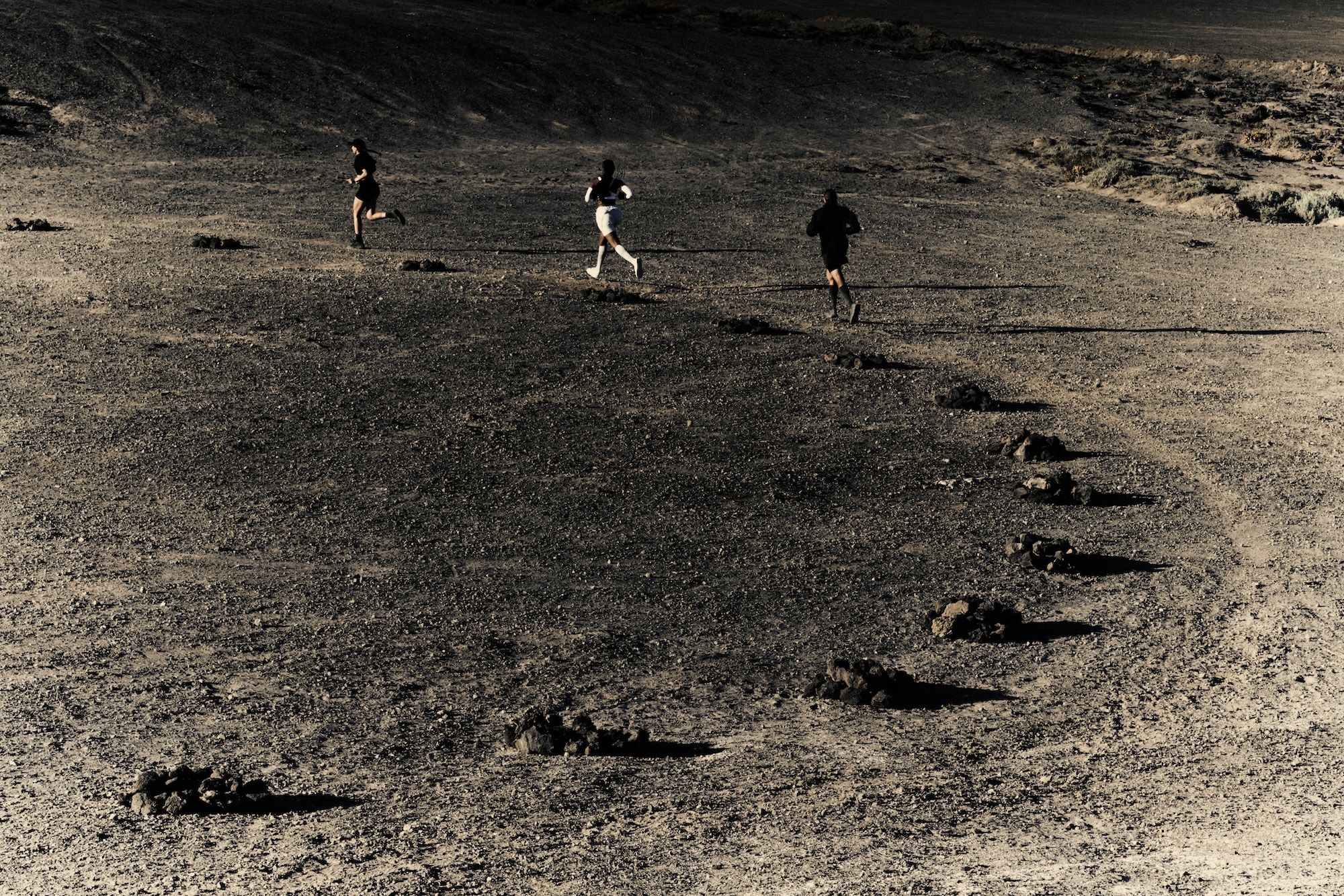 Strijdom van der Merwe's circular stone installation on the Spanish island of Tenerife. Photo via Post Archive Faction.