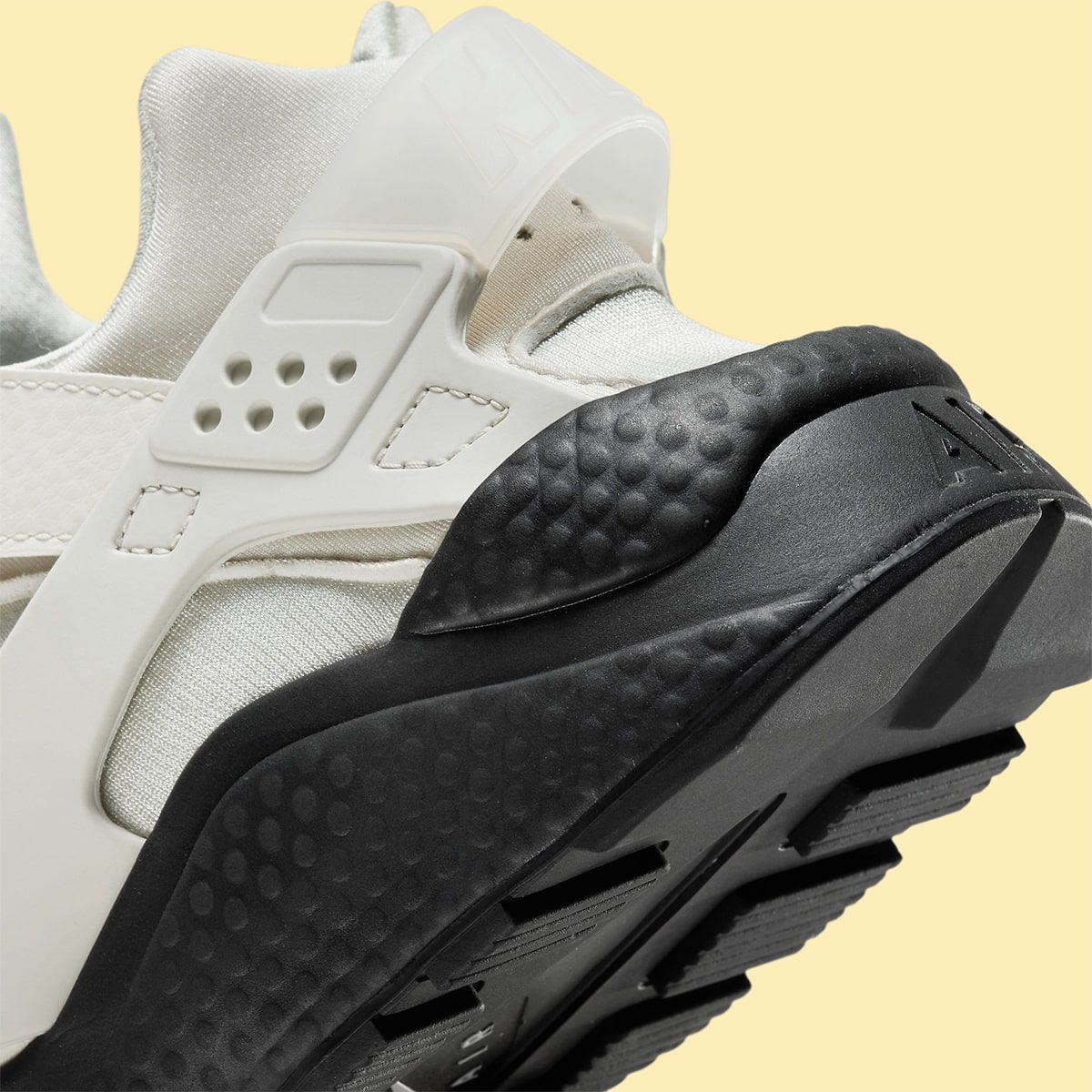 Nike huarache outlet reflective