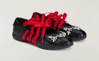 Simone Rocha x adidas Japan Slip-On "Black" (SKU: KJ5248). Photo via adidas.