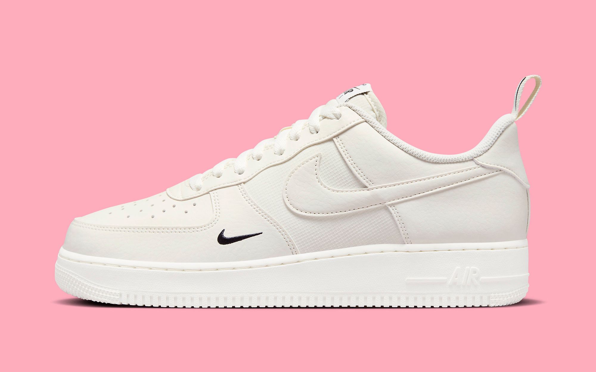 Nike Reconstruct the Air Force 1 Low with Ripstop and Rear Pulls