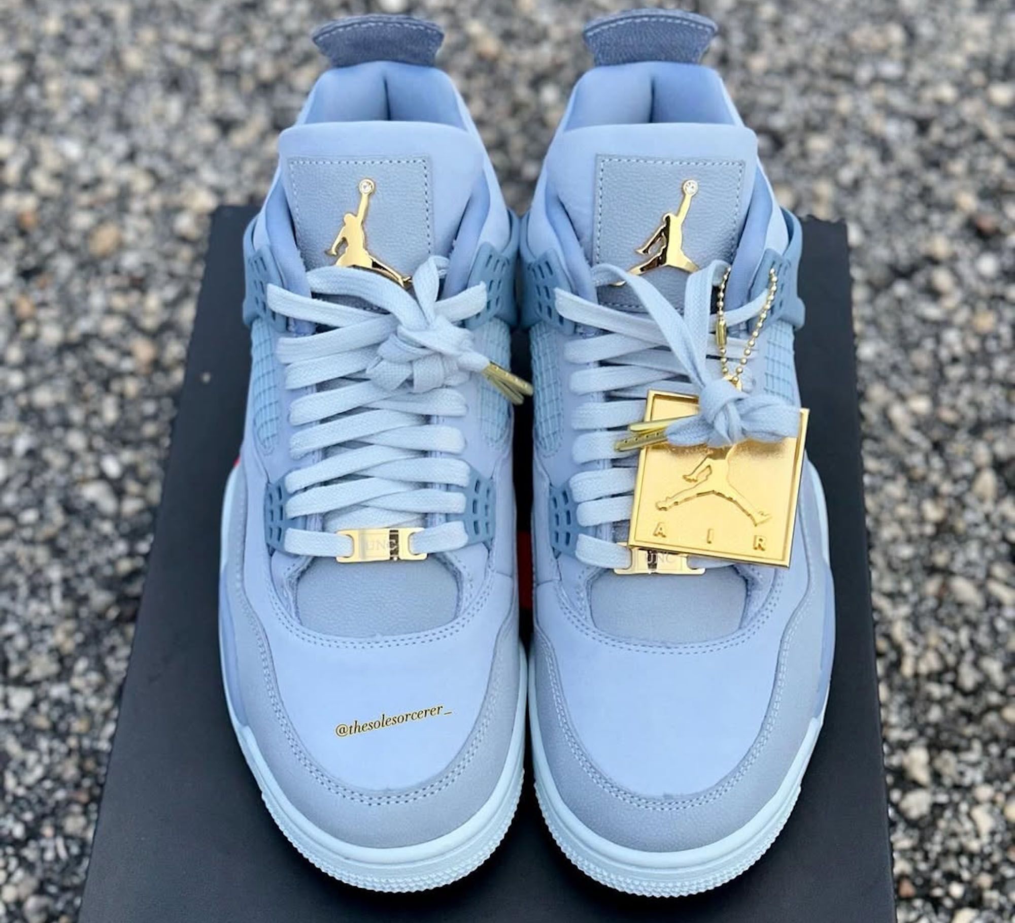 when are the jordan 4 unc coming out