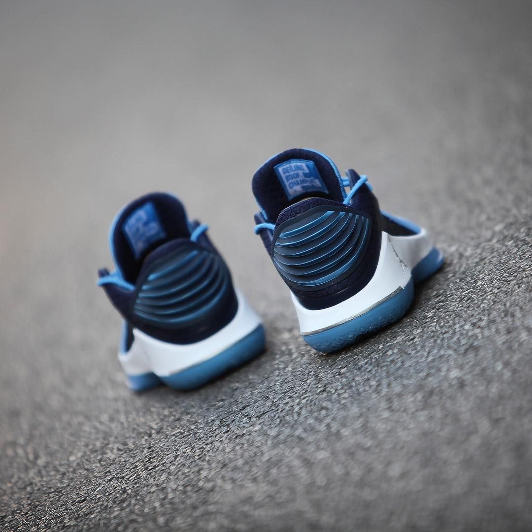 Jordan 32 metallic sale blue