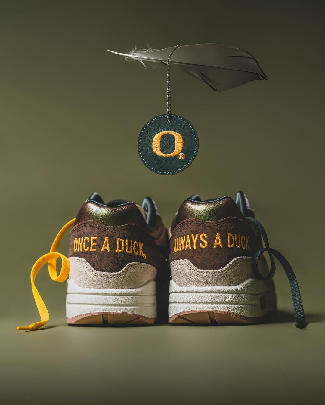 Nike x University of Oregon Ducks Celebrate Illumination's Migration with a  Special Edition Collection Available Now - LEARFIELD