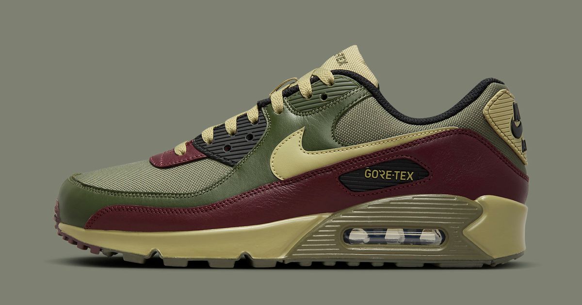 Official Images // Nike Air Max 90 GORE-TEX 