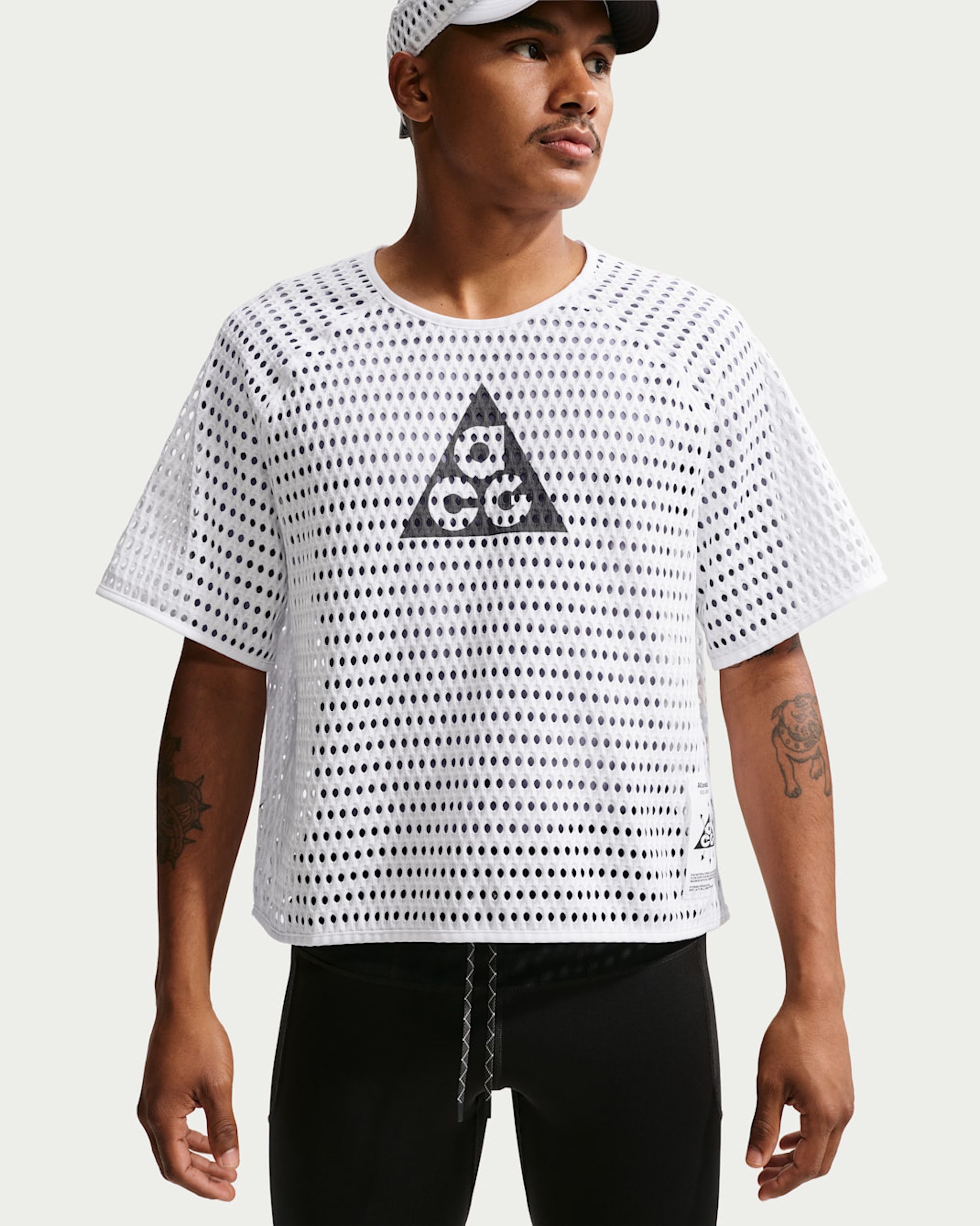 Nike ACG Radical AirFlow Short-Sleeve Running Top in "White" (White/Anthracite)