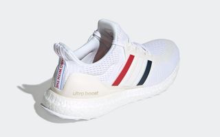 adidas Ultra BOOST City 4th of July EG8101 4