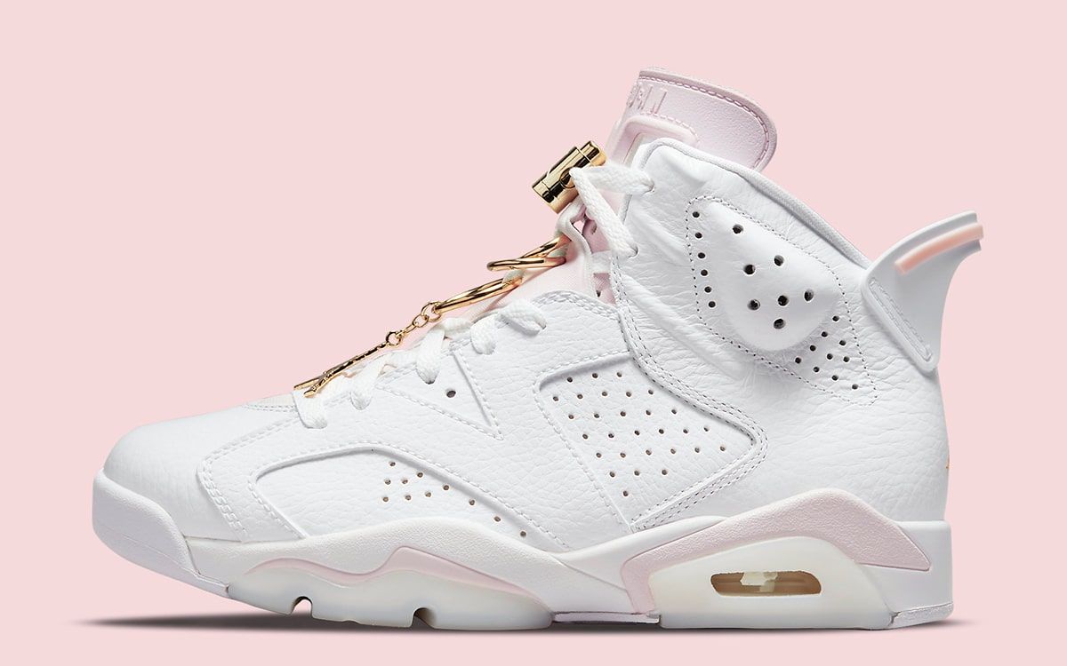 Gold clearance jordans 6