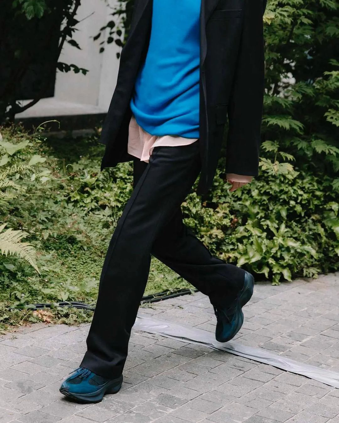 AURALEE Unveils the New Balance Warped Runner at Paris Fashion  