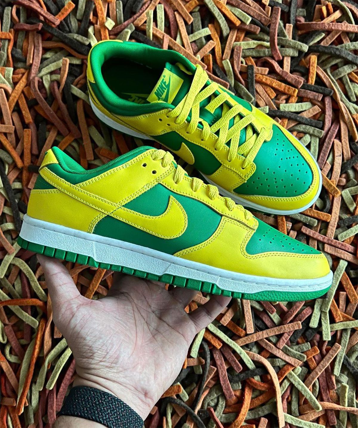 Where to Buy the Nike Dunk Low “Reverse Brazil” (Oregon) | House 