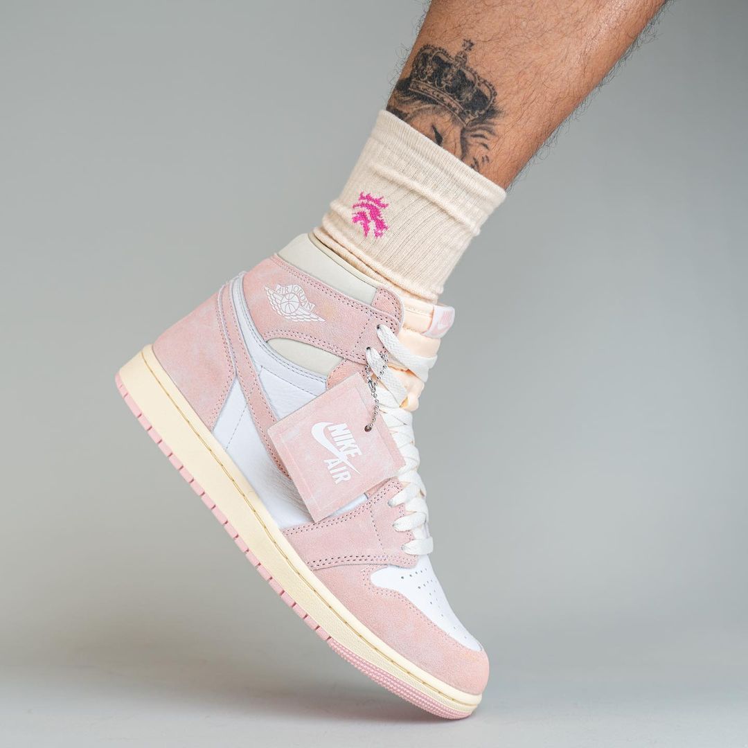 Where to Buy the Air Jordan 1 High OG “Washed Pink”   House of Heat°