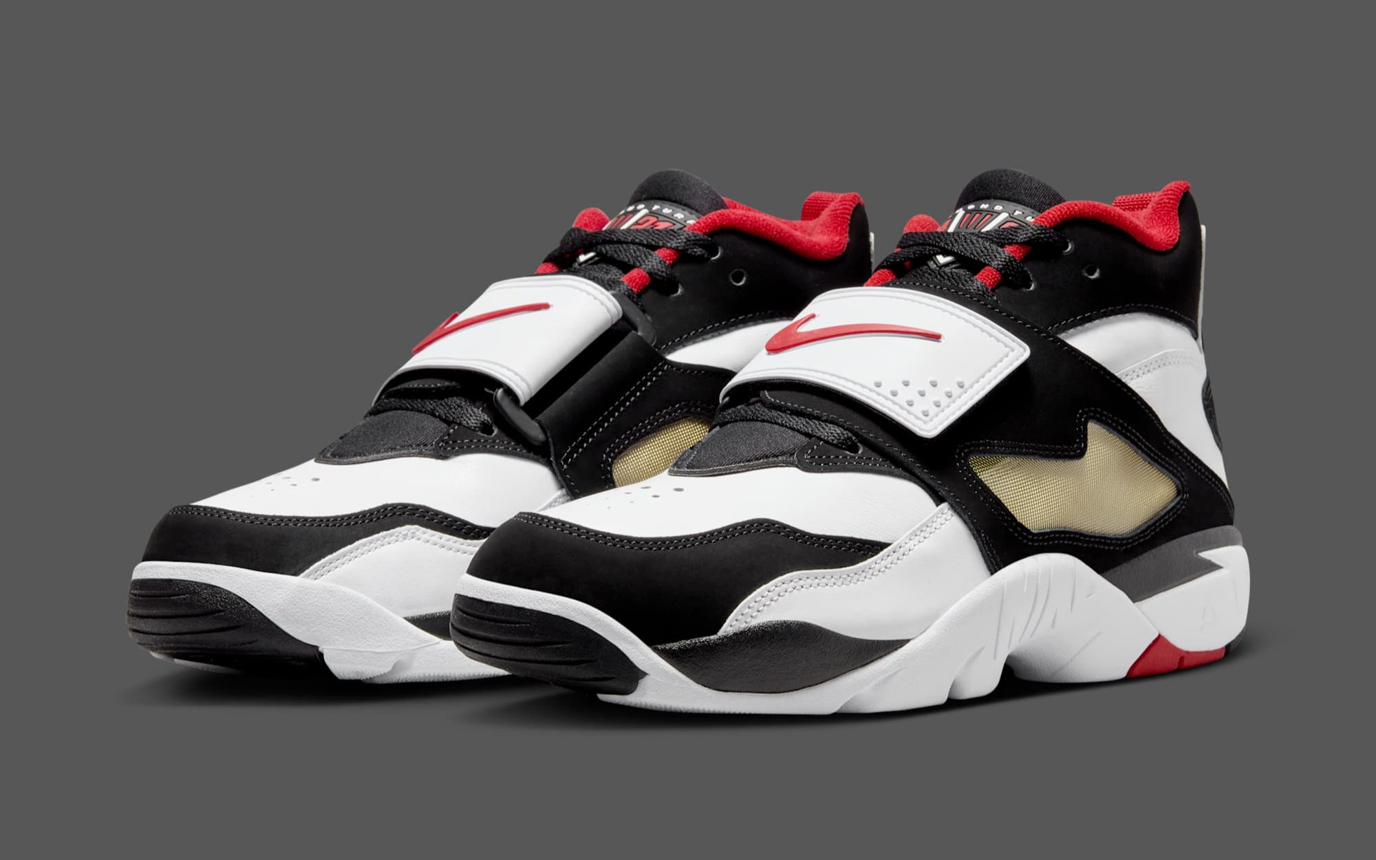 Nike diamond turf 1 online