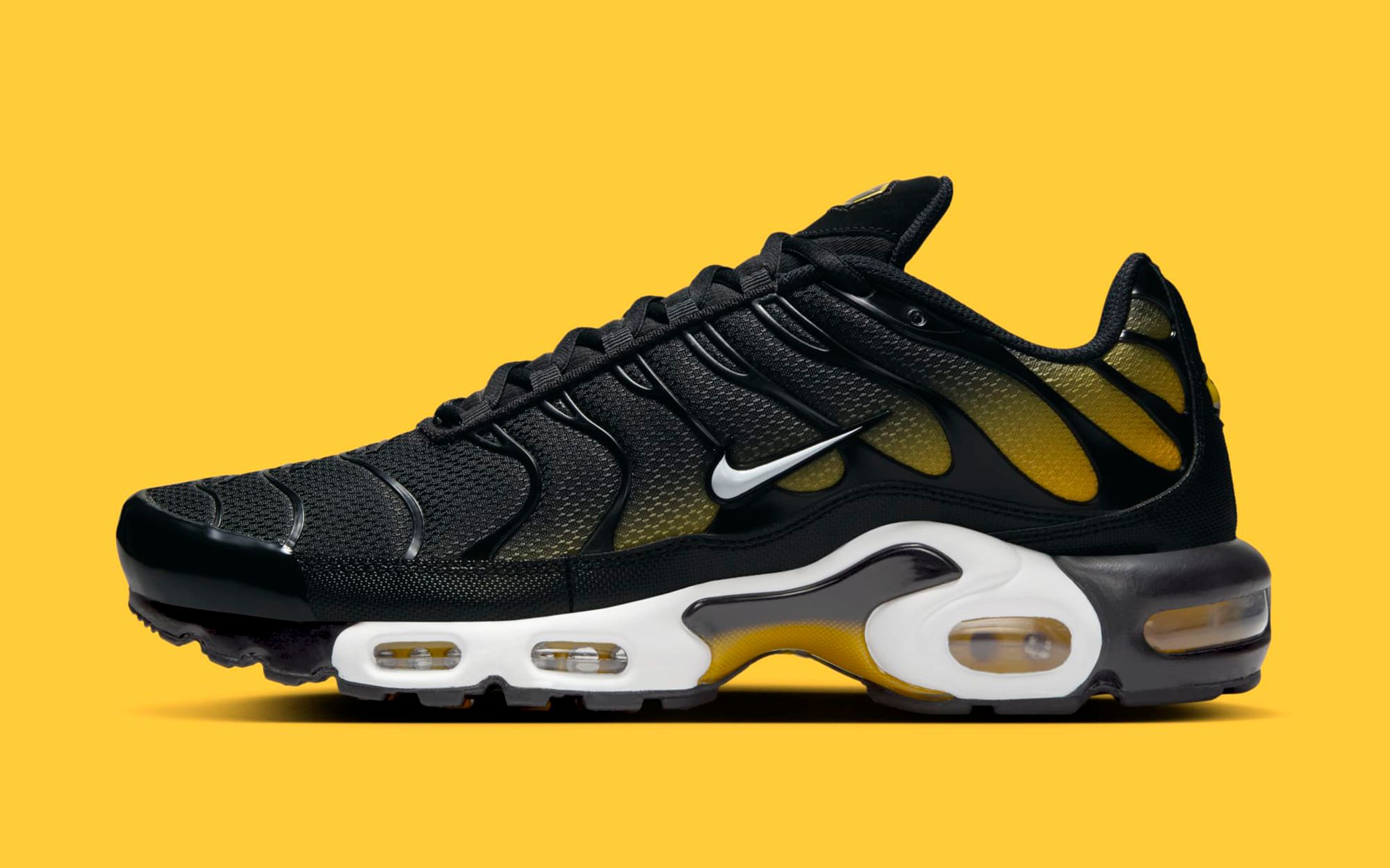 nike tuned gold