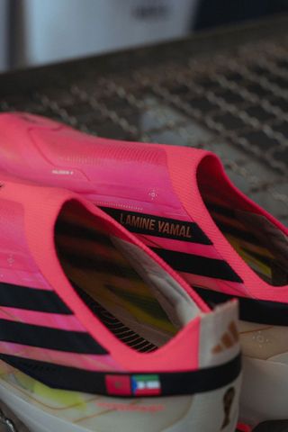 Custom "Road to Glory" adidas F50 HYPERFAST Laceless for Lamine Yamal.