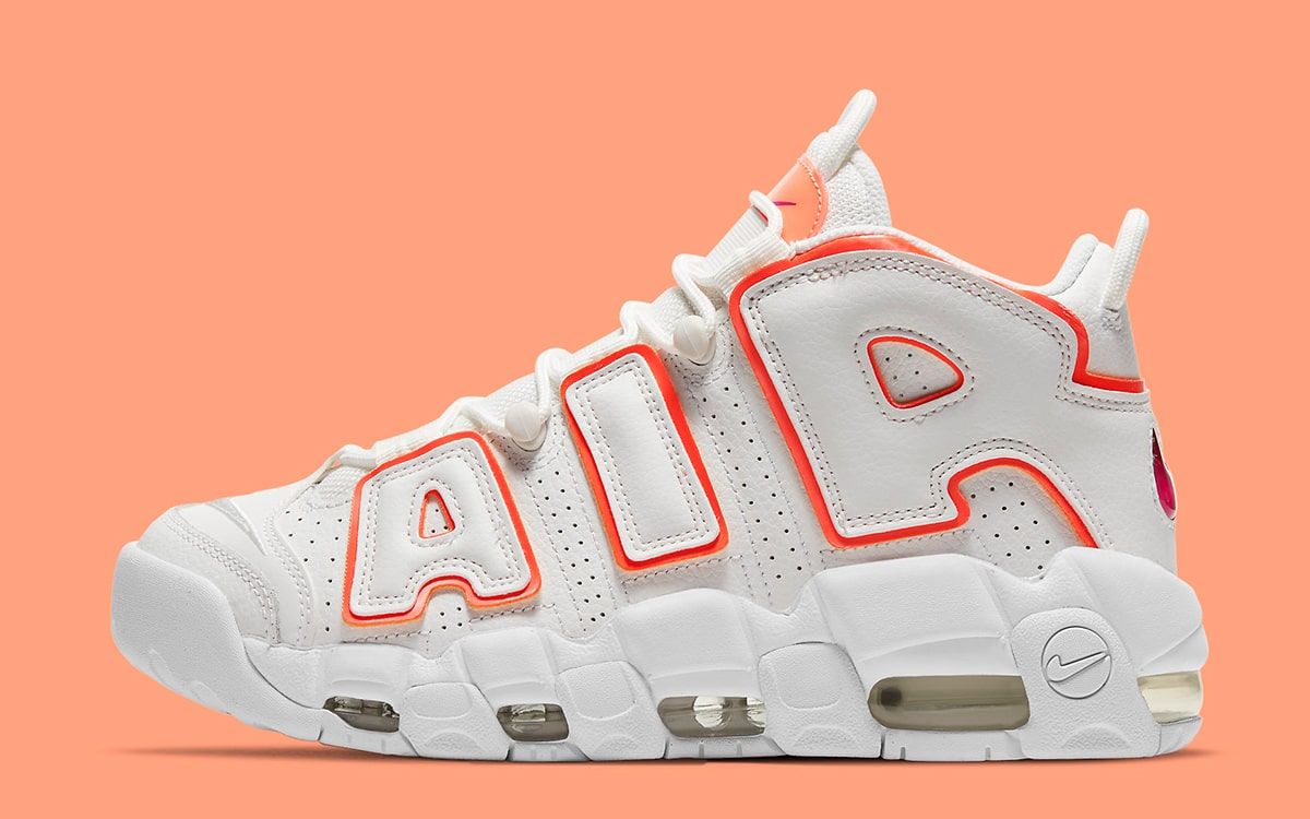 Nike air 2024 more uptempo orange