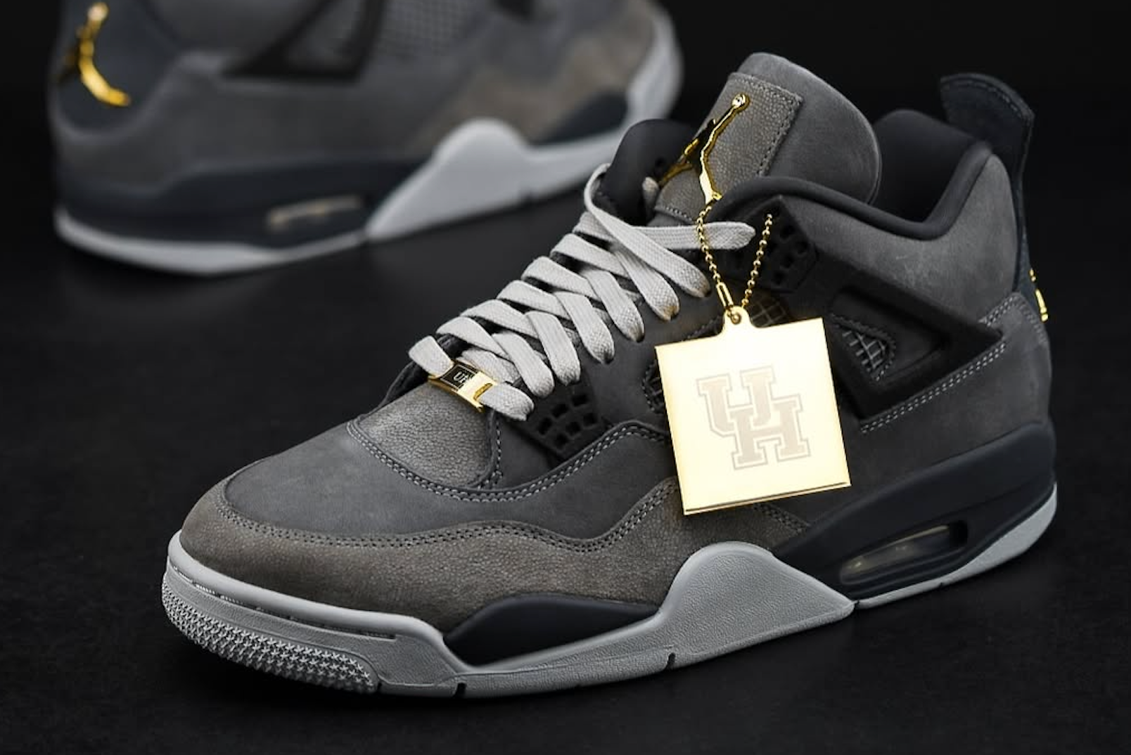 travis scott jordan 4 cool grey