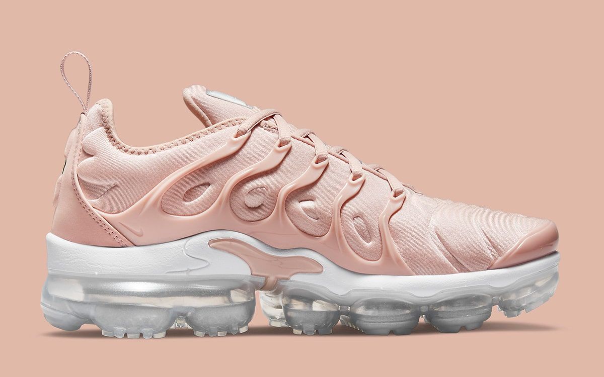 Available Now Nike Air VaporMax Plus Pink Oxford House of Heat