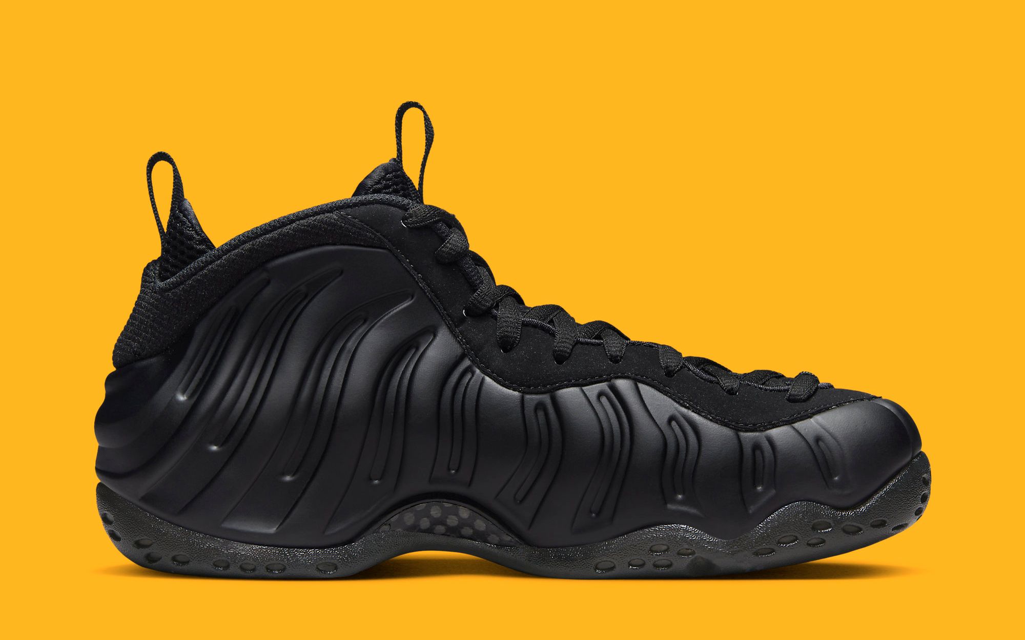 foamposite one anthracite