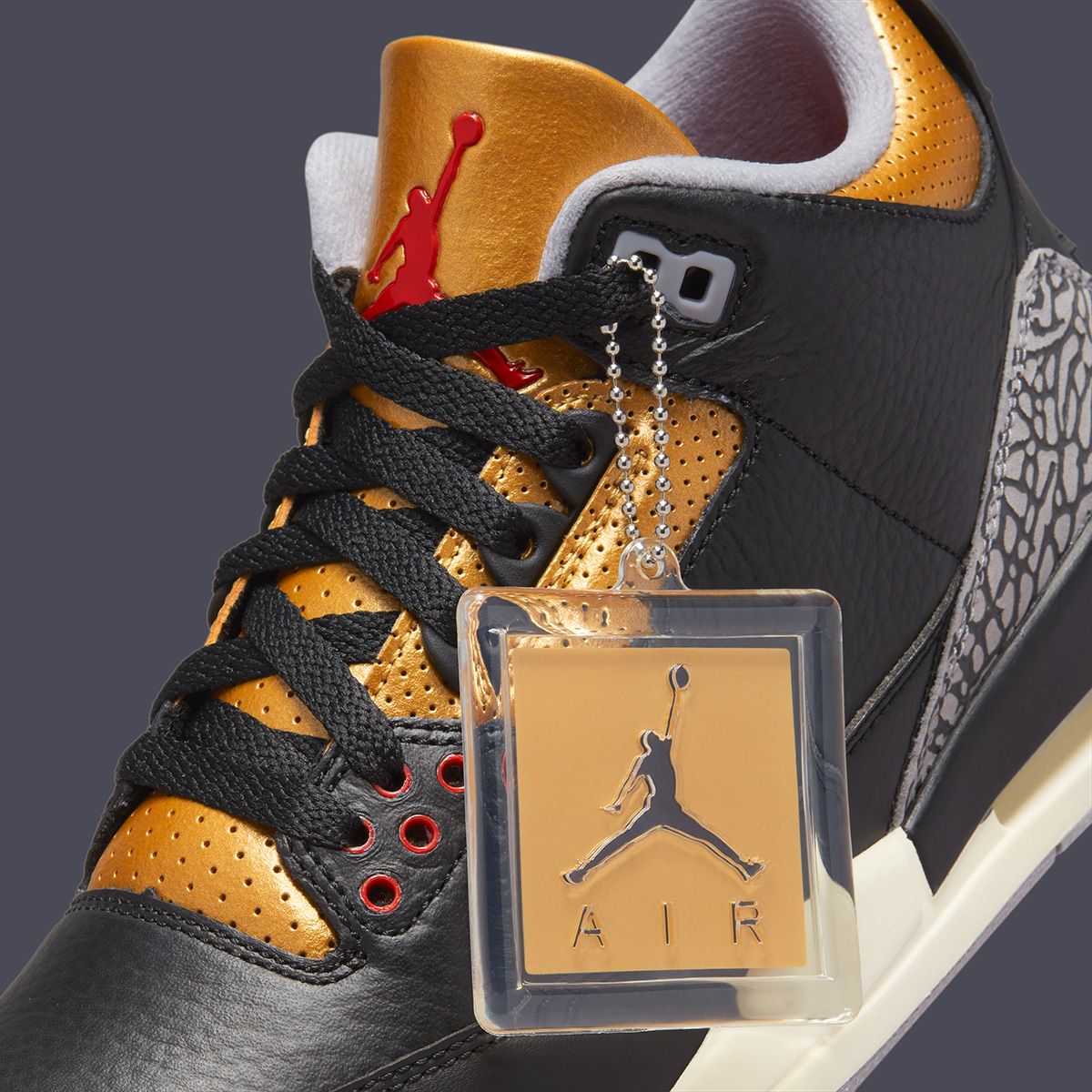 Jordan on sale 3 royalty