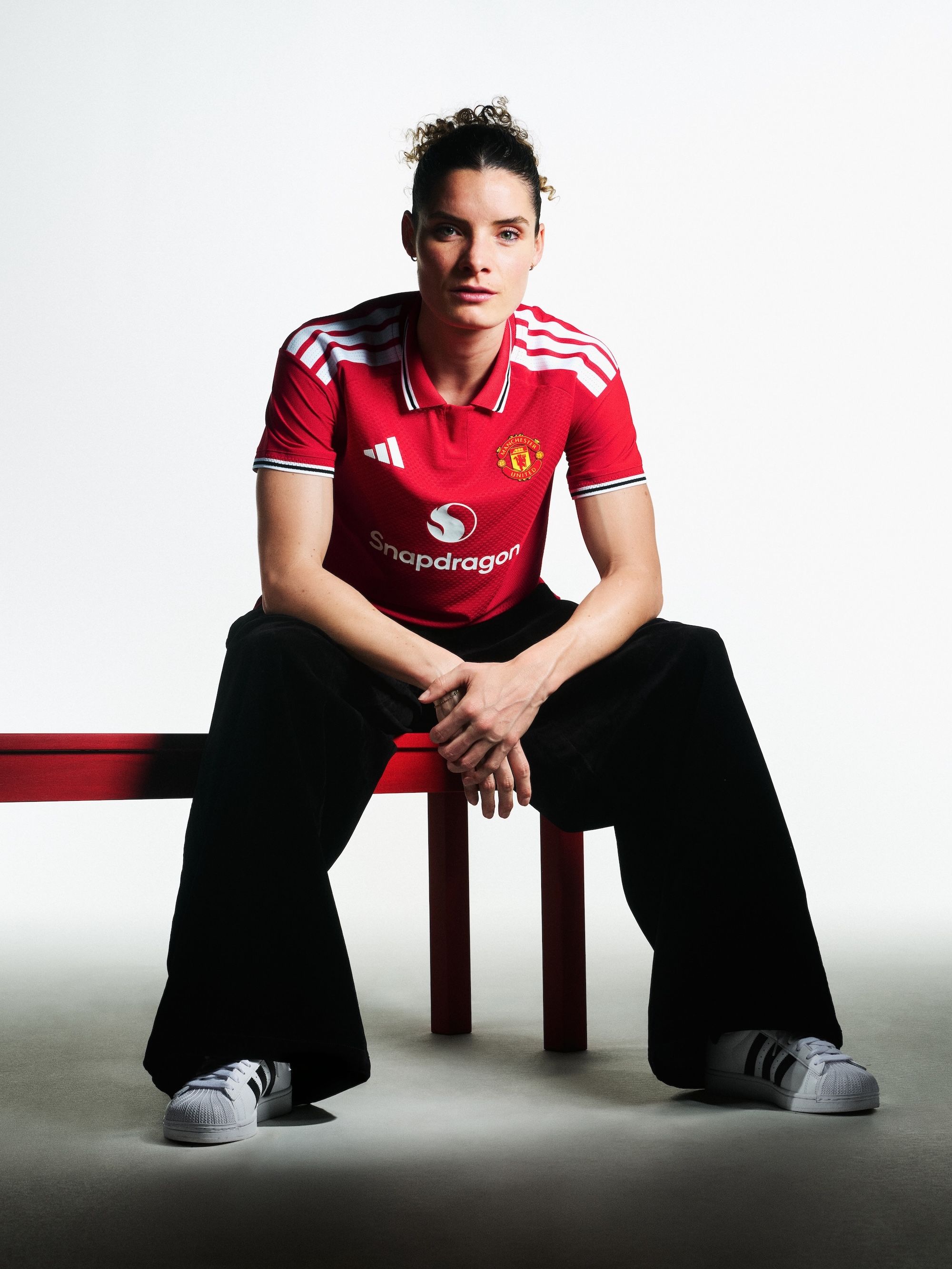 Dominique Janssen for Manchester United 26/27 Home kit by adidas. Photo via adidas.