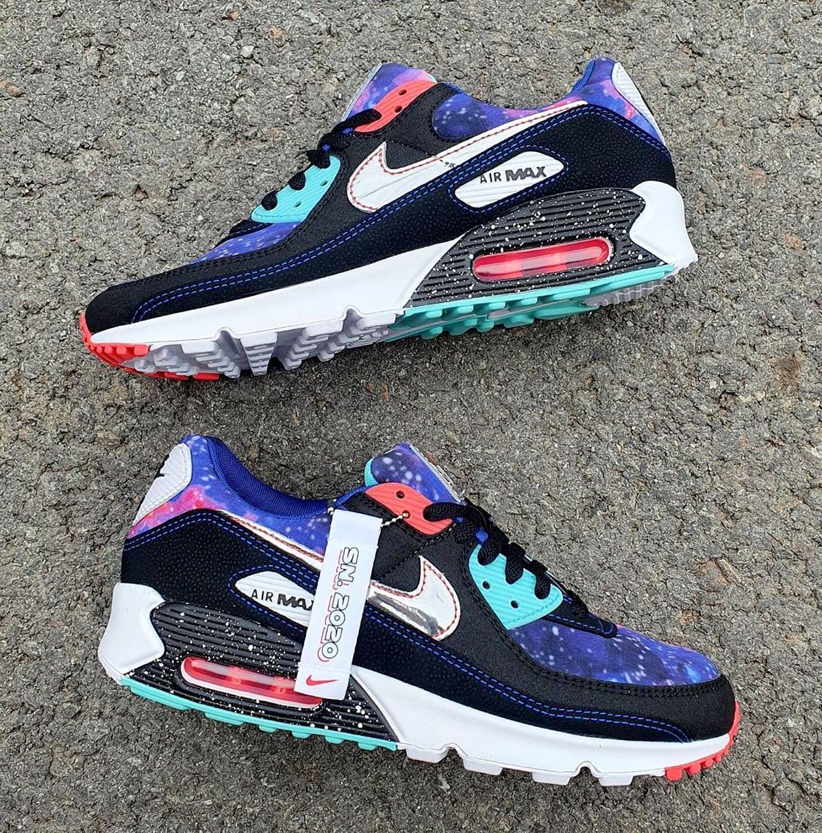 air max 90 galaxy on feet